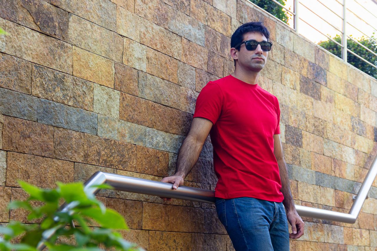 Polera Roja Cuello Redondo – Colección Origen