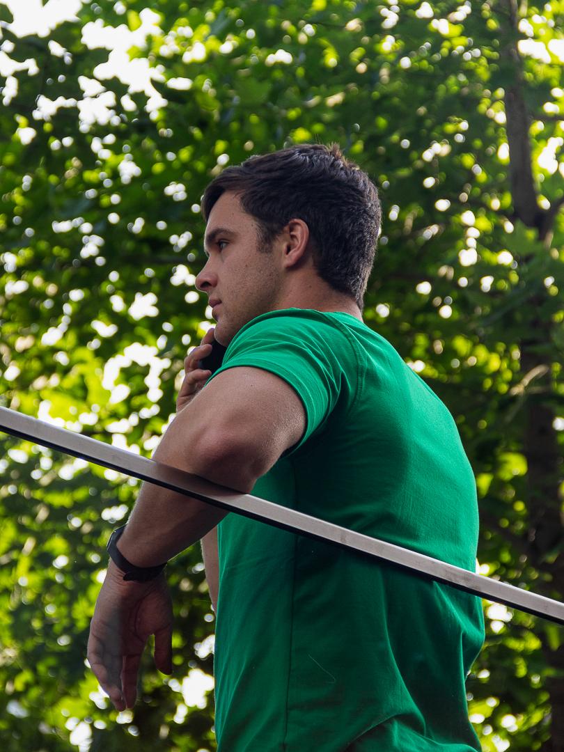 Polera Verde Cuello Redondo – Colección Origen